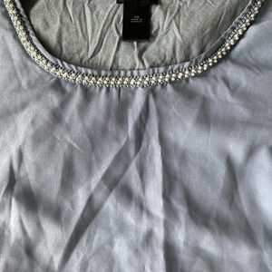 Ann Taylor Gray Scoop Neck Top Embroidered Neckline with Pearls and Beads